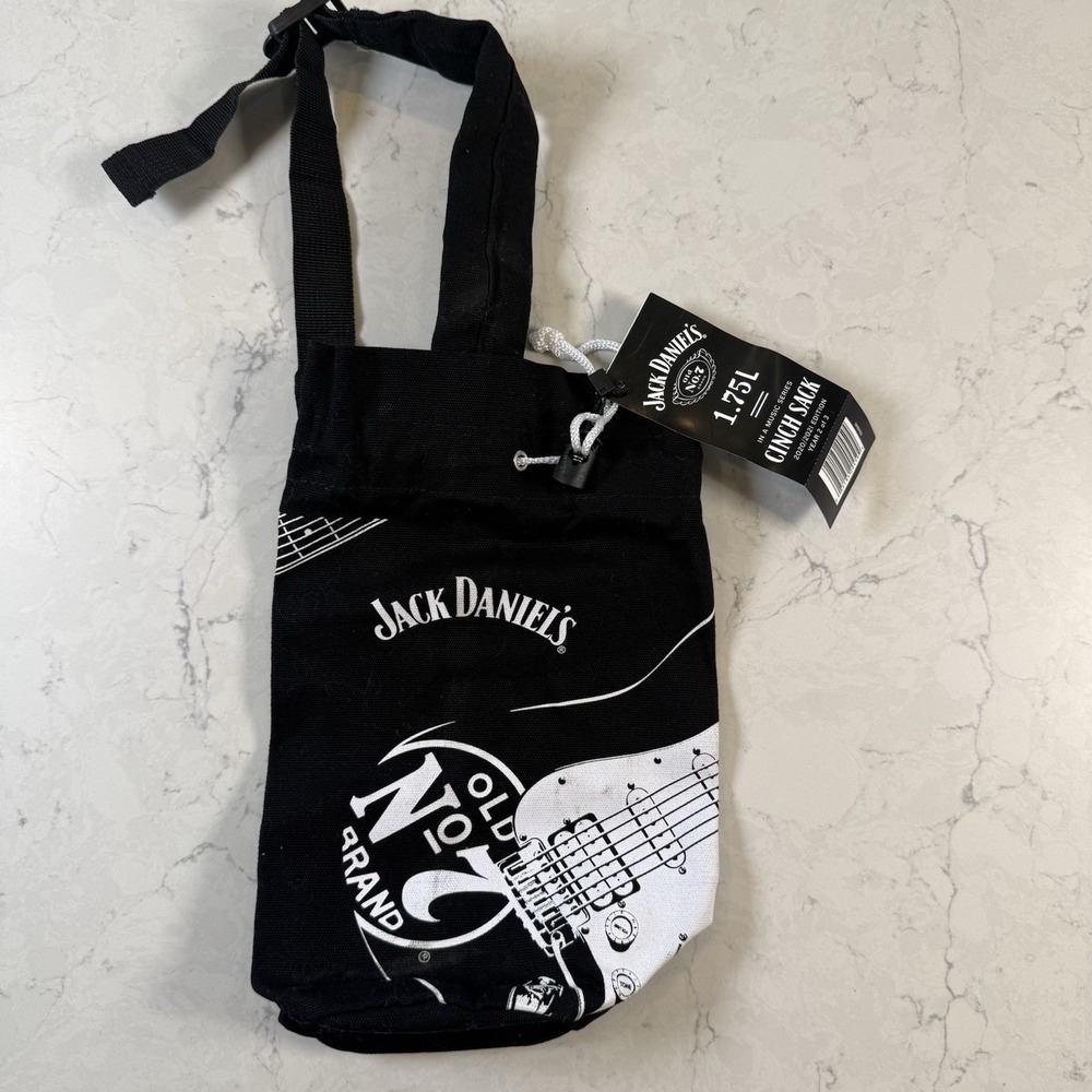 NWT Jack Daniels Sling Travel Bag Sack Cinch Guitar Year 2  2020/2021 Edition